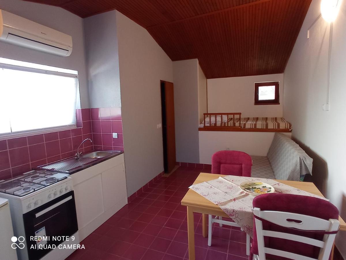 Studio Apartman Premantura Εξωτερικό φωτογραφία